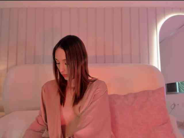 Megan-Holly webcam