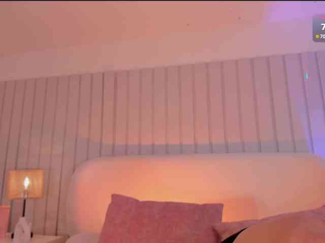 Megan-Holly webcam