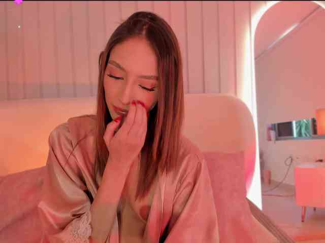 Megan-Holly webcam