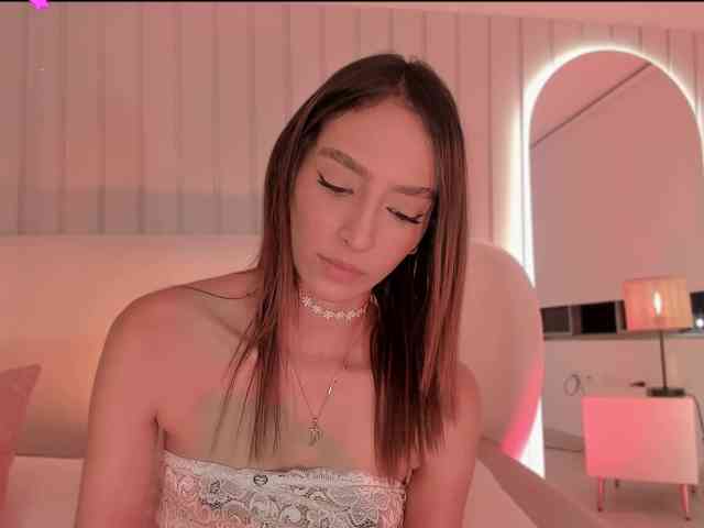 Megan-Holly webcam