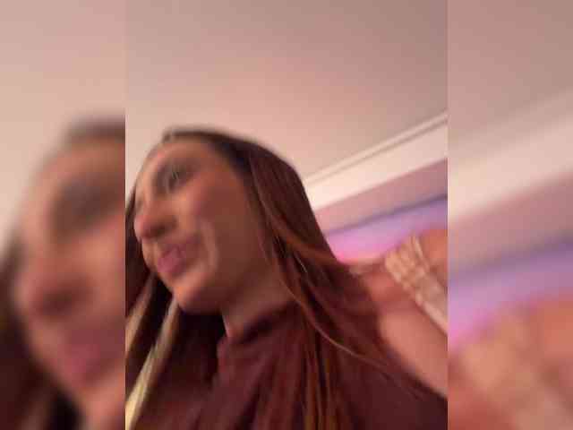 Megan-Holly webcam