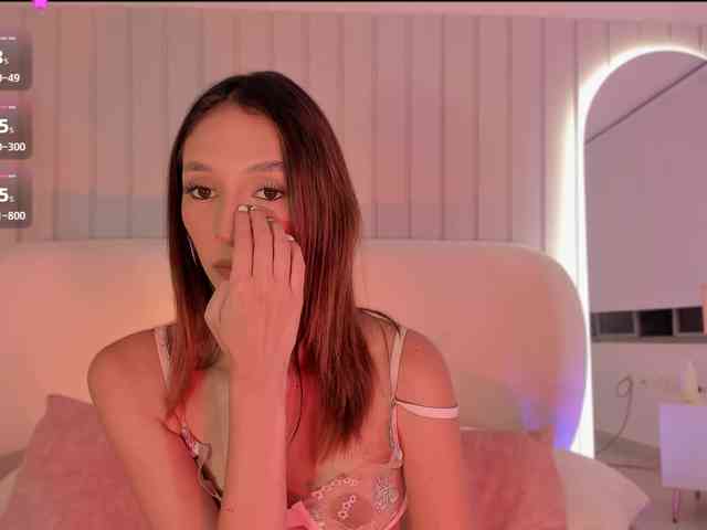 Megan-Holly webcam