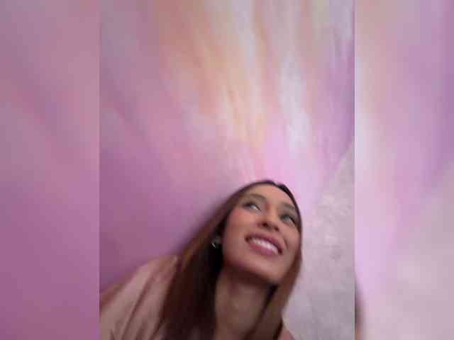Megan-Holly webcam