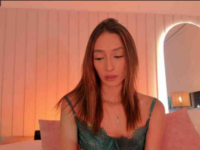 Megan-Holly webcam