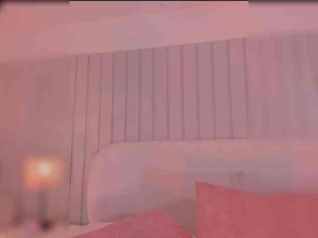 Megan-Holly webcam