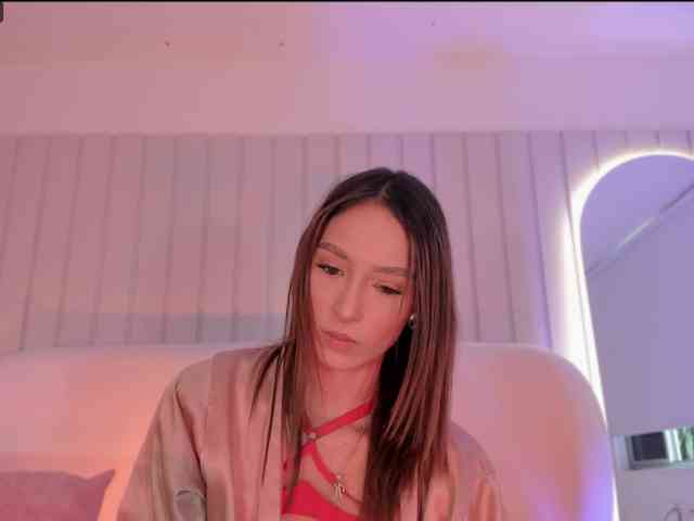 Megan-Holly webcam