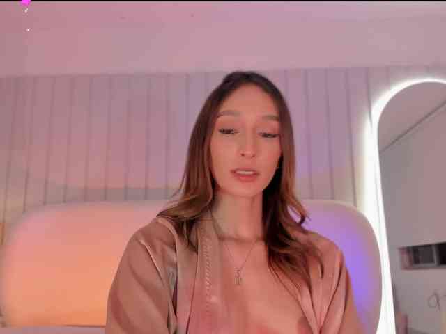 Megan-Holly webcam