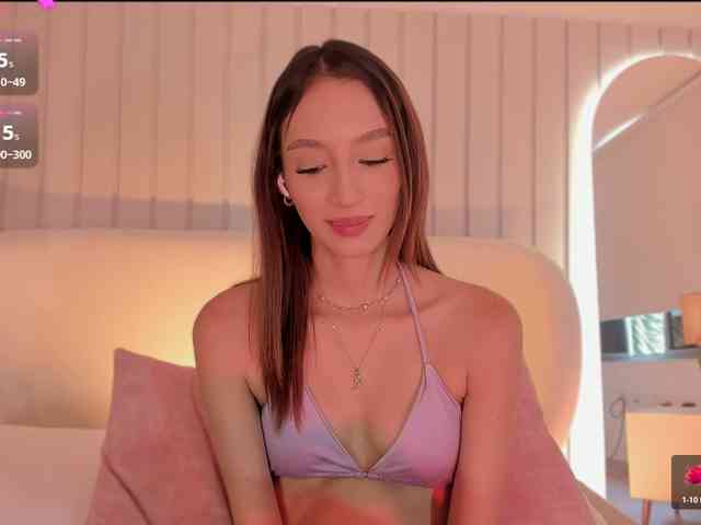 Megan-Holly webcam