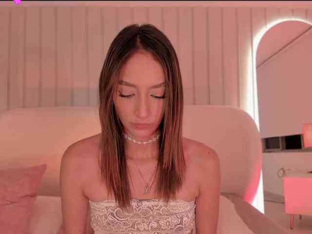Megan-Holly Live Webcam on BongaCams