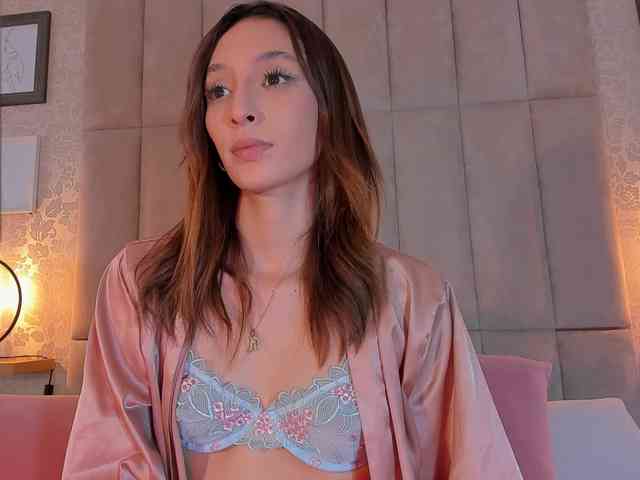 Megan-Holly webcam
