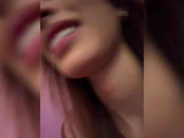 Megan-Holly webcam