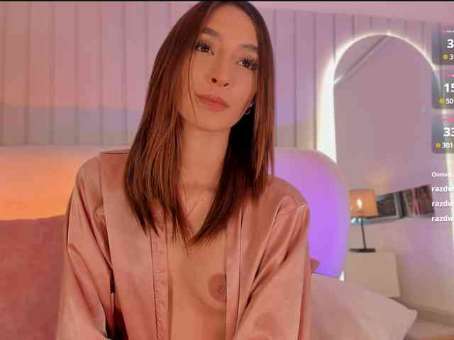 Megan-Holly webcam