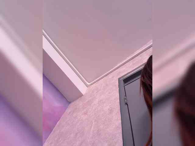 Megan-Holly webcam