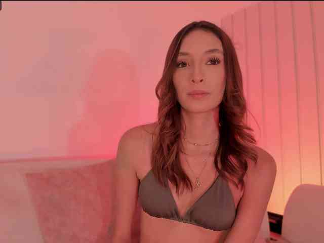 Megan-Holly webcam