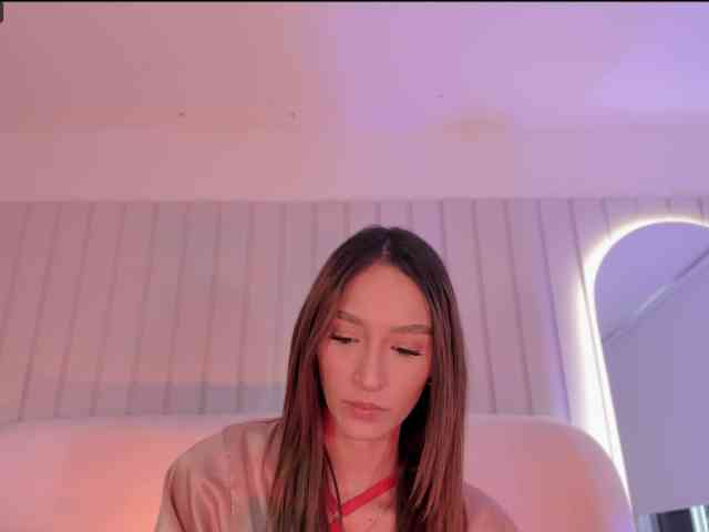 Megan-Holly webcam