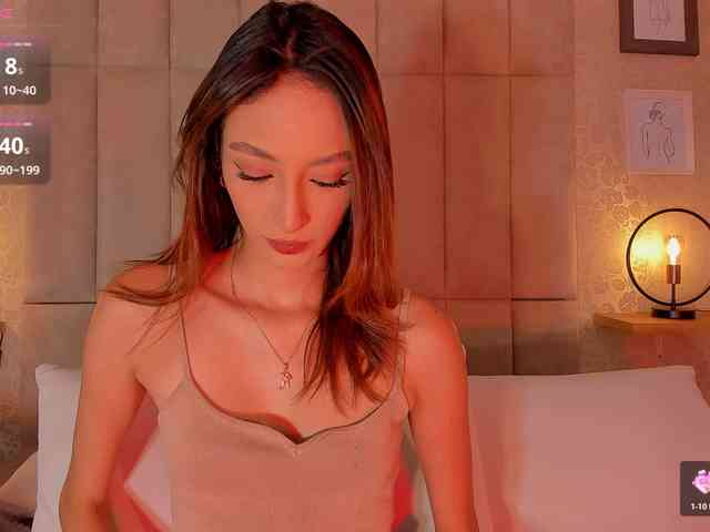 Megan-Holly webcam