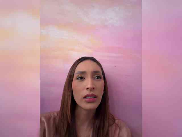 Megan-Holly webcam