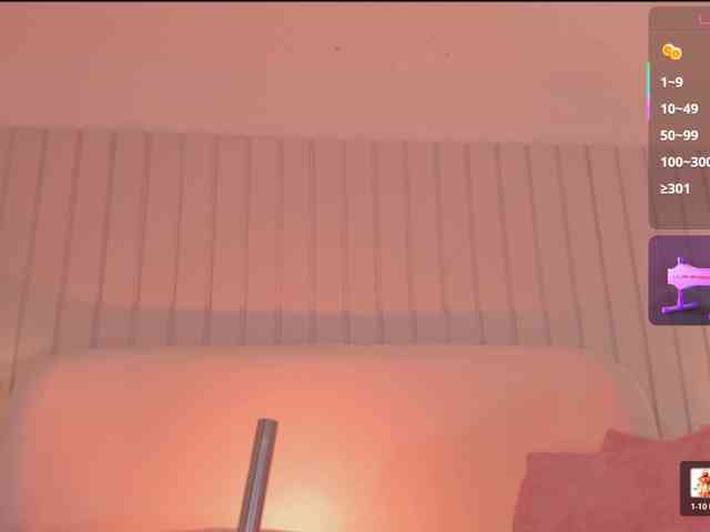 megan-holly's live room