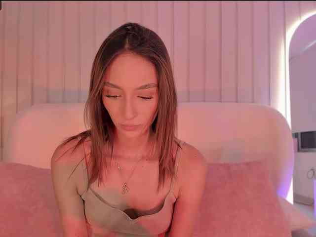 Megan-Holly webcam