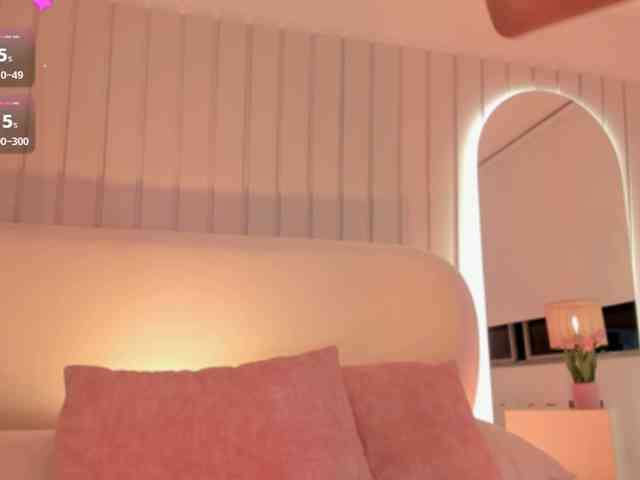 Megan-Holly webcam