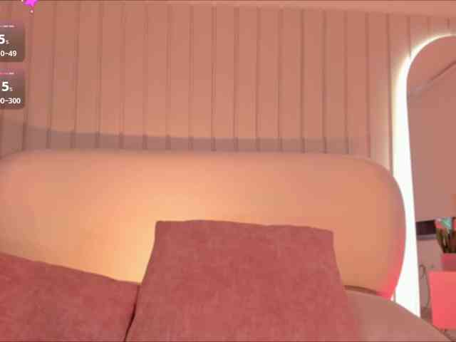 Megan-Holly webcam