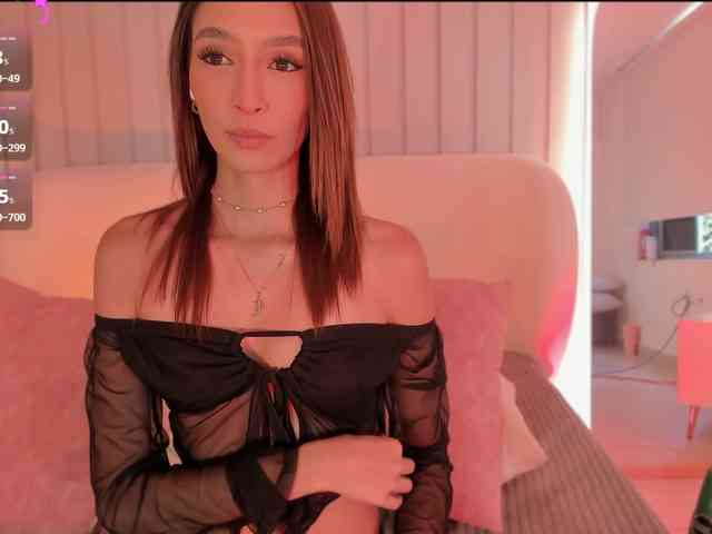 Megan-Holly webcam