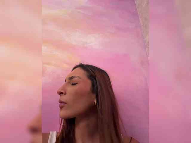 Megan-Holly webcam