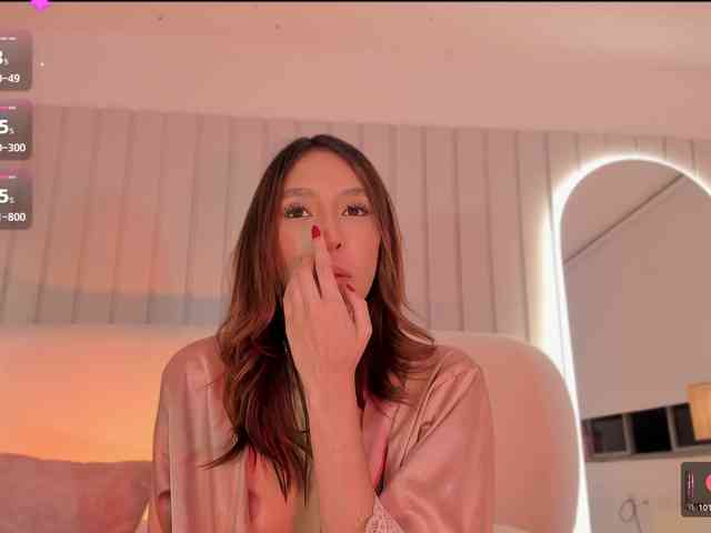 Megan-Holly webcam