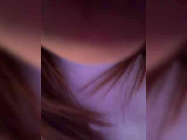 Megan-Holly webcam