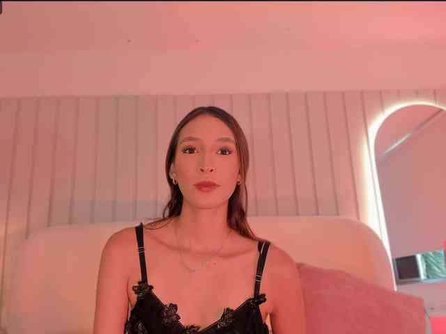 Megan-Holly webcam