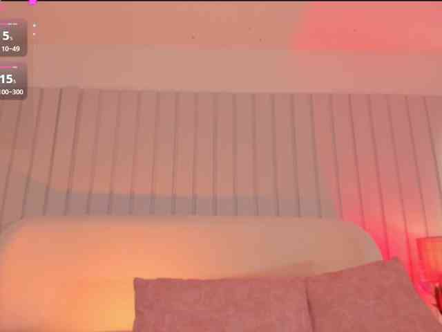 Megan-Holly webcam