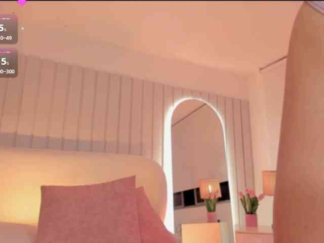 Megan-Holly webcam