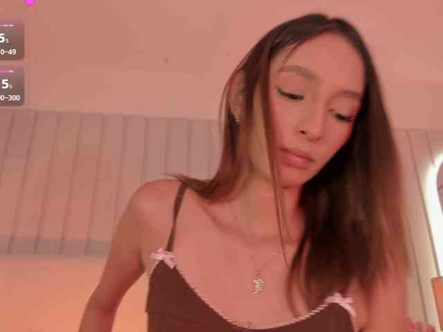 Megan-Holly webcam