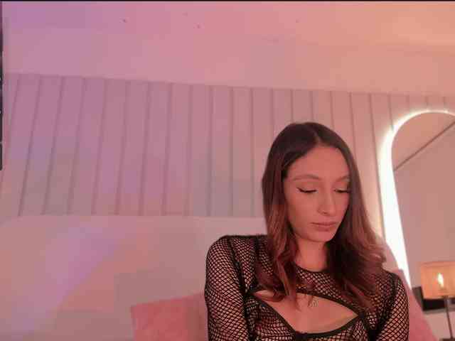 Megan-Holly webcam