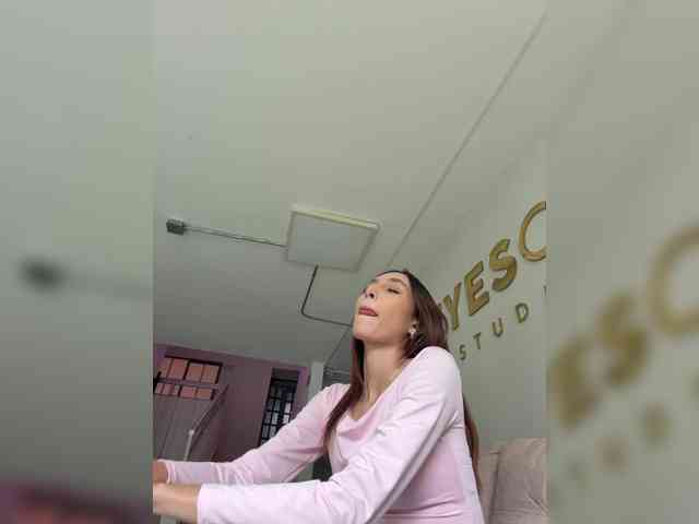 Megan-Holly webcam