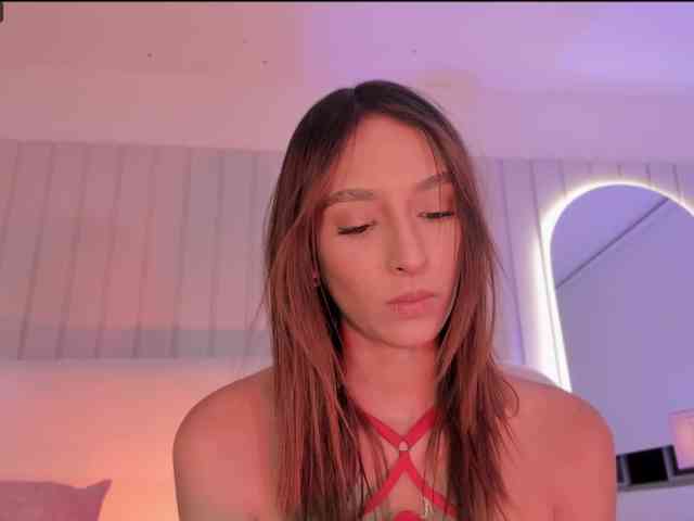 Megan-Holly webcam