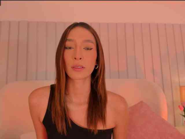 Megan-Holly webcam