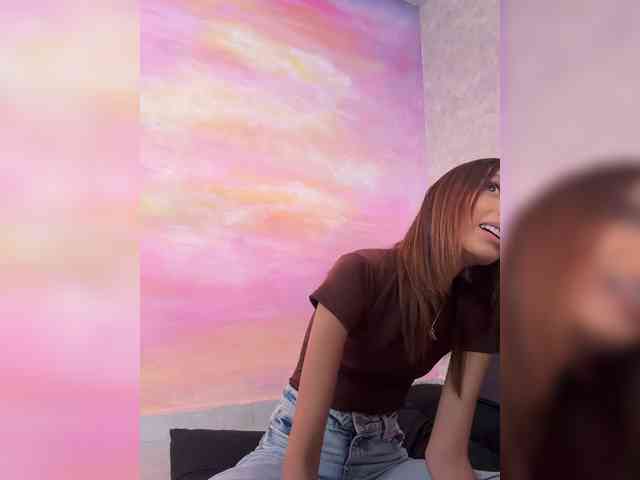 Megan-Holly webcam