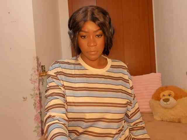 -viioolleettaa- webcam