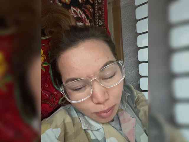 LynnMonica webcam