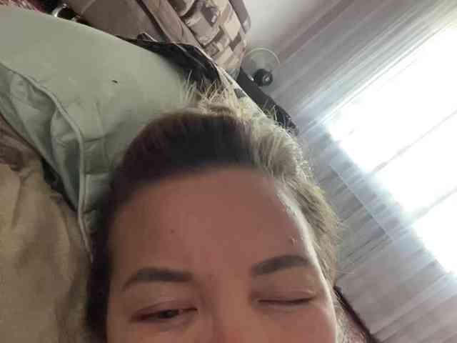 LynnMonica webcam