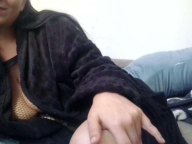 djk70 live cam on BongaCams