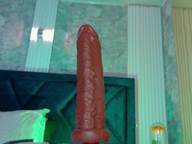 MollyyCruz live cam on BongaCams