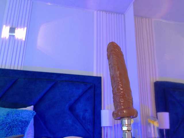 MollyyCruz live cam on BongaCams