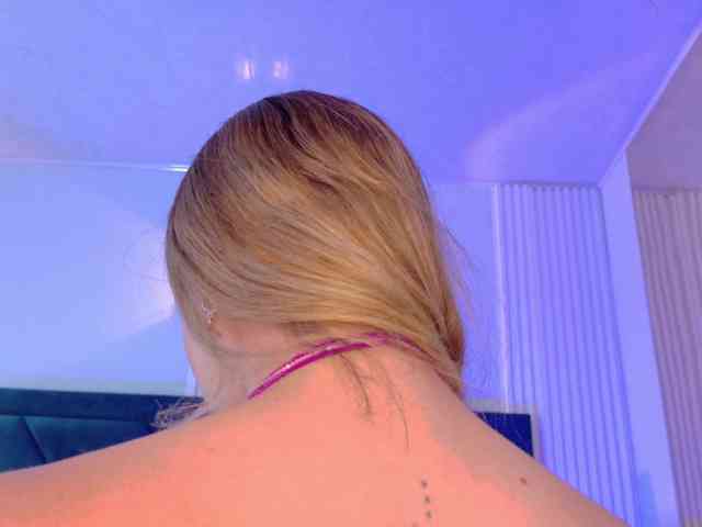 Modelo: MollyyCruz