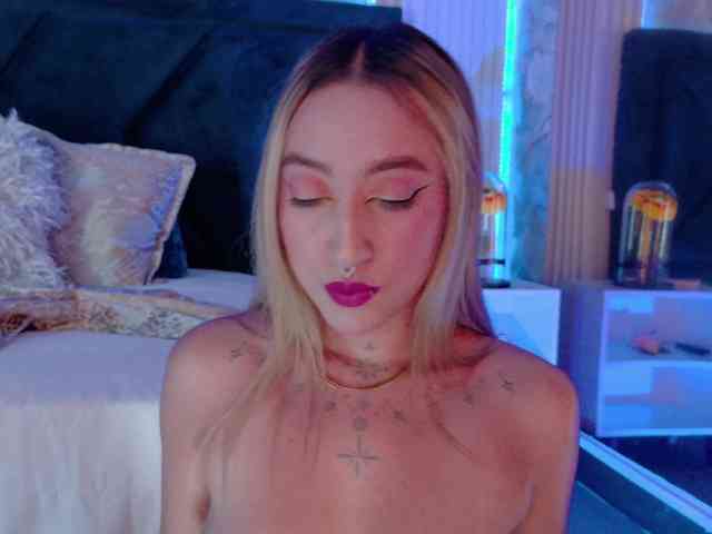 MollyyCruz webcam