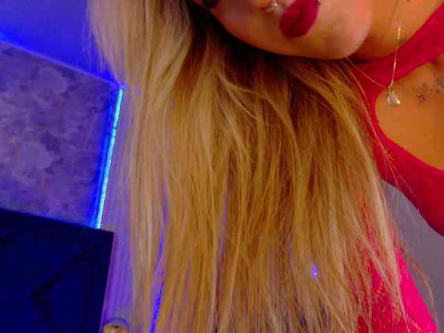 MollyyCruz webcam