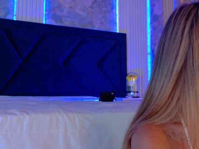 MollyyCruz webcam