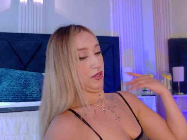 MollyyCruz webcam