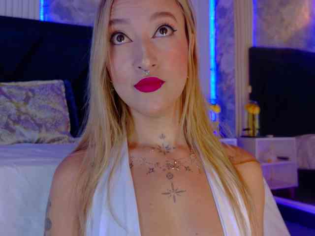 MollyyCruz webcam